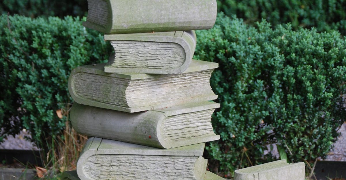 Effective Use of Asymmetrical Balance in Landscape Gardening